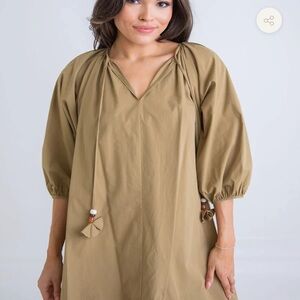 Karlie V neck swing dress Sz L Light Blush color